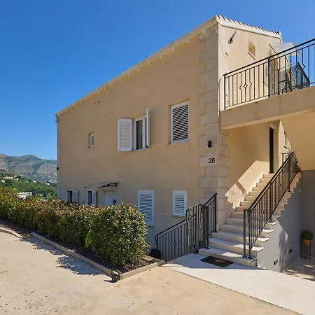 Hedera Estate Hedera A54