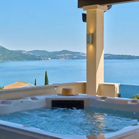 Hedera Estate Hedera A54 Apartament *