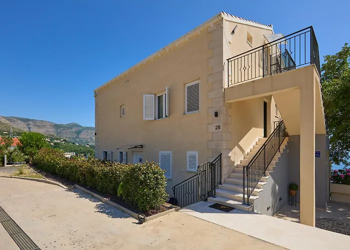 Hedera Estate Hedera A54