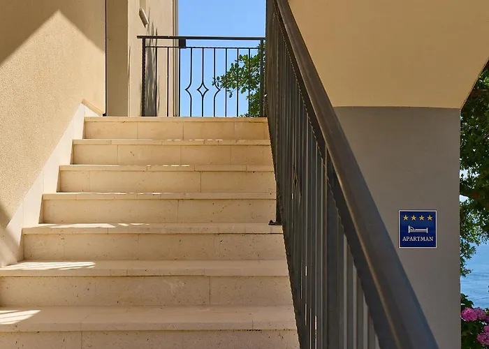 Hedera Estate Hedera A54 *